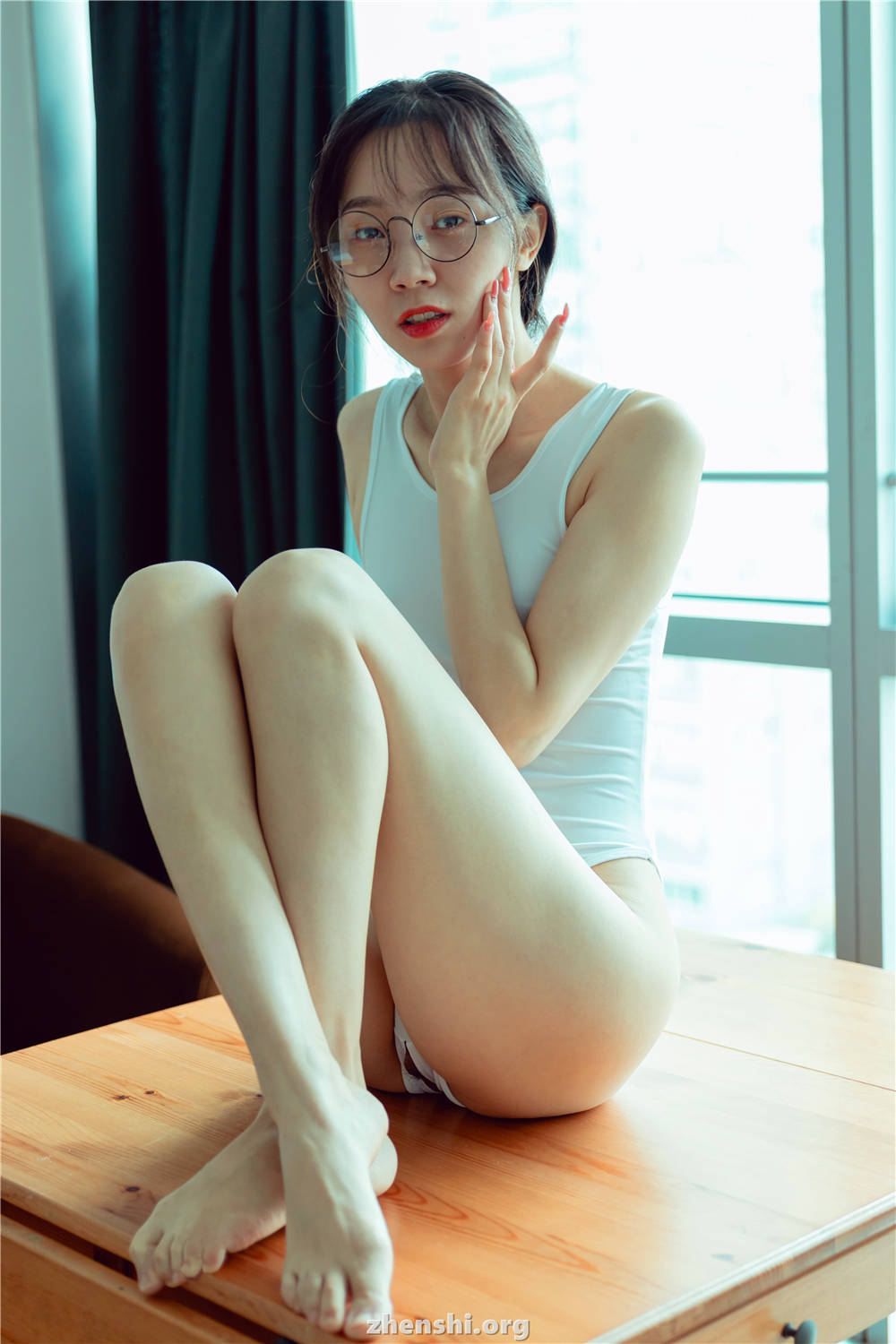  (19)