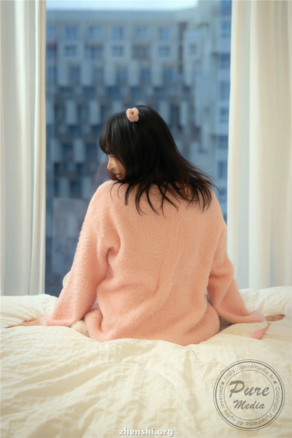 Pure-Media-Vol.266-Jelly-Cutie-Rabbit-and-Pink-Hole-zhenshi.org (2)