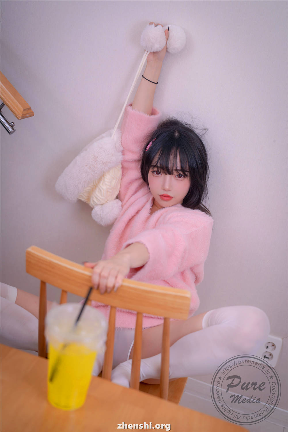 Pure-Media-Vol.266-Jelly-Cutie-Rabbit-and-Pink-Hole-zhenshi.org (38)