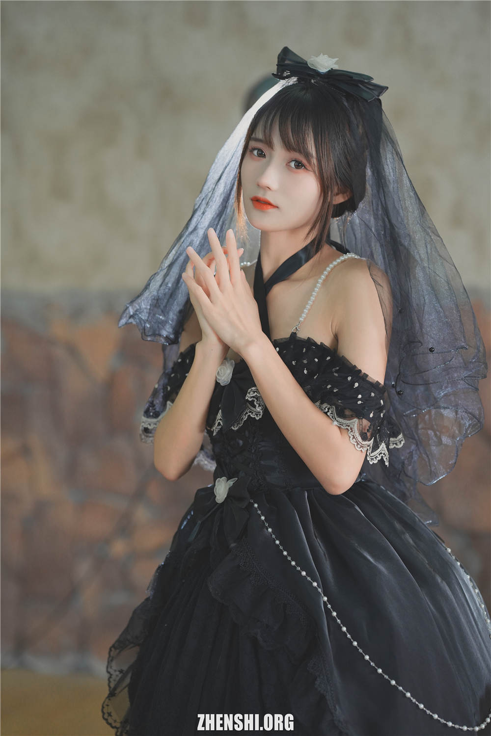 Coser@兔子Zzz不吃胡萝卜 – 契约十字 27P